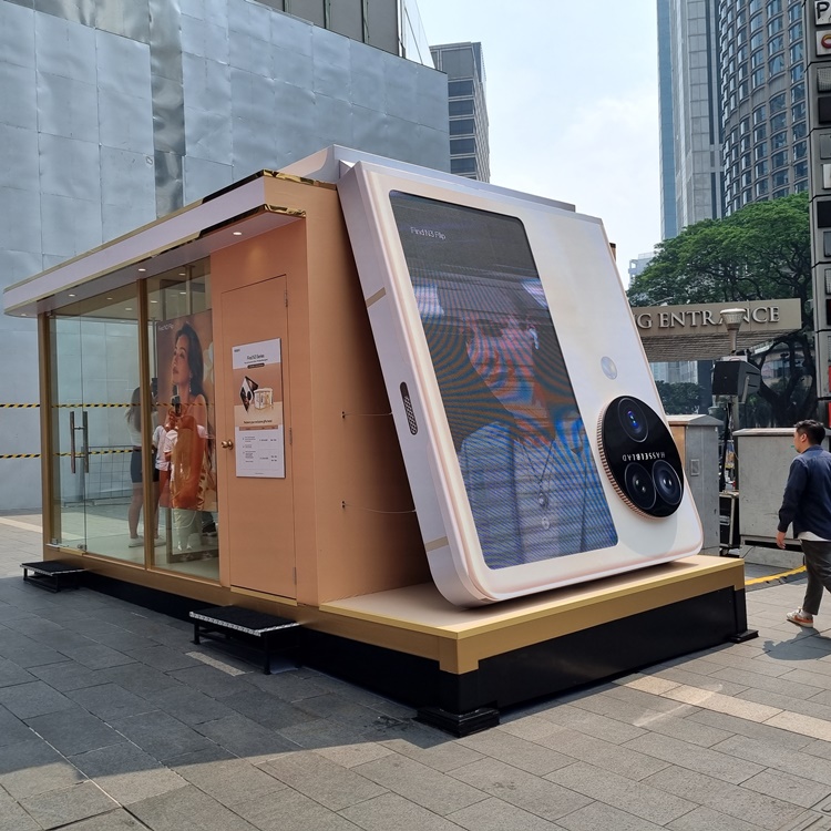 The Oppo Find N Flip Pop Up Experience Store Is Now Open To The Public