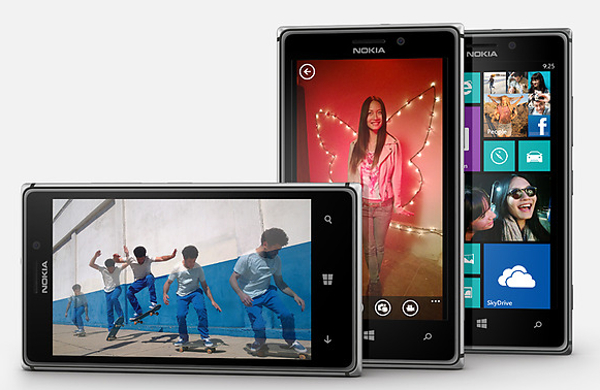Nokia-Lumia-925 2.jpg
