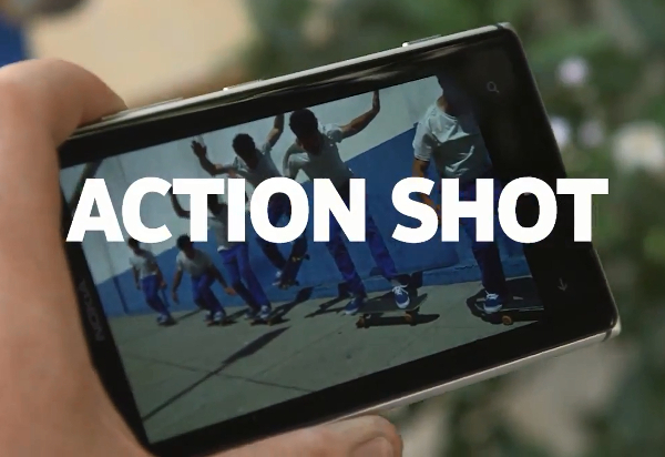 Nokia Lumia 925 Action Shot.jpg