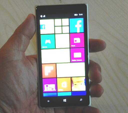 Nokia Lumia 830 hands-on 7.jpg