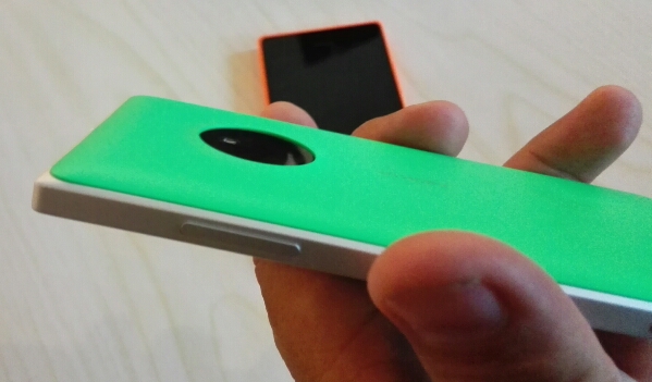 Nokia Lumia 830 hands-on 4.jpg