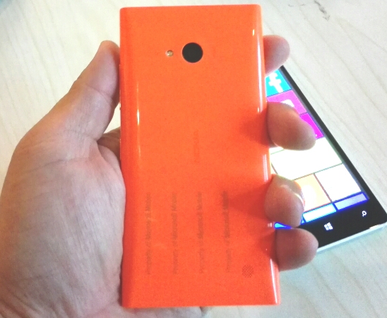 Nokia Lumia 735 hands-on 5.jpg
