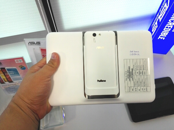 ASUS PadFone S 6.jpg