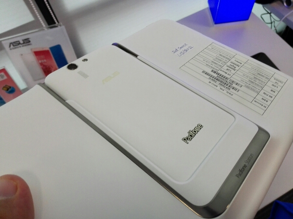 ASUS PadFone S hands-on