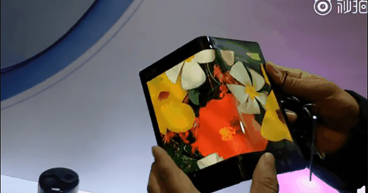 BOE joins in on the foldable screen trend