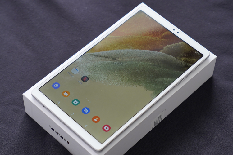 Samsung Galaxy Tab A7 Lite Review: A New Affordable Samsung Tablet 