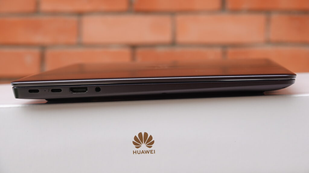 Huawei best sale matebook hdmi