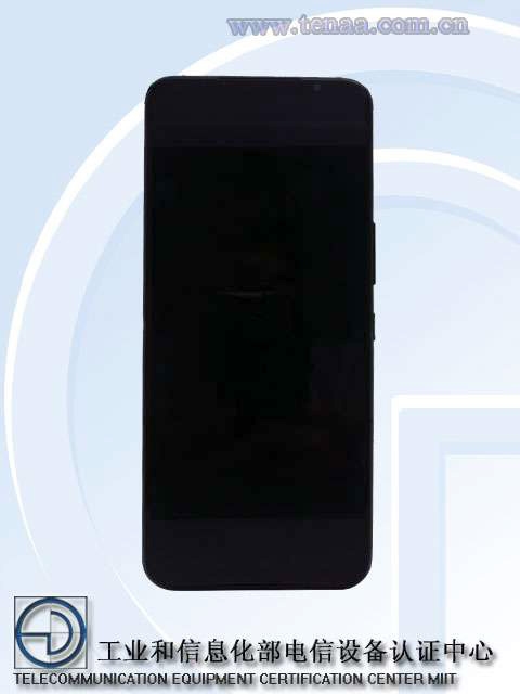 ASUS ROG Phone 6 2.jpg