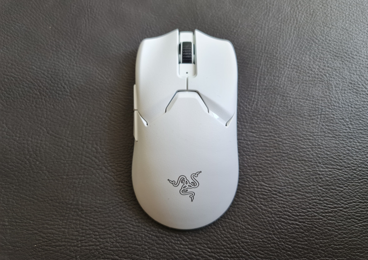 Razer Viper V3 Hyperspeed is a great no-frills gaming mouse