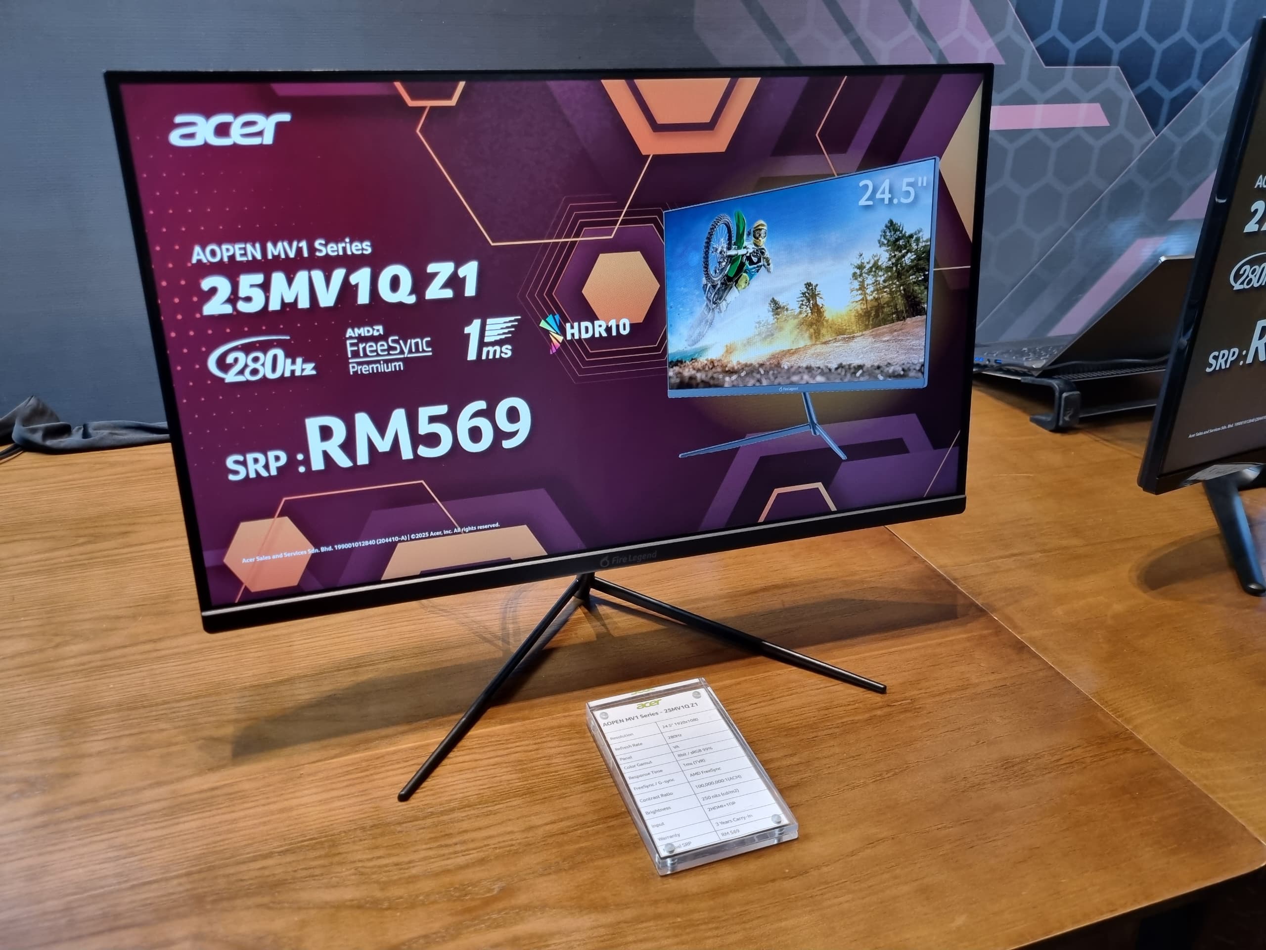 aopen25mv1q_z1.jpg