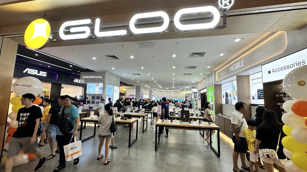 gloo_queensbay.jpg