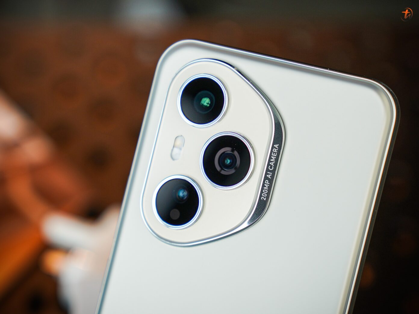 honor400pro_2.jpg
