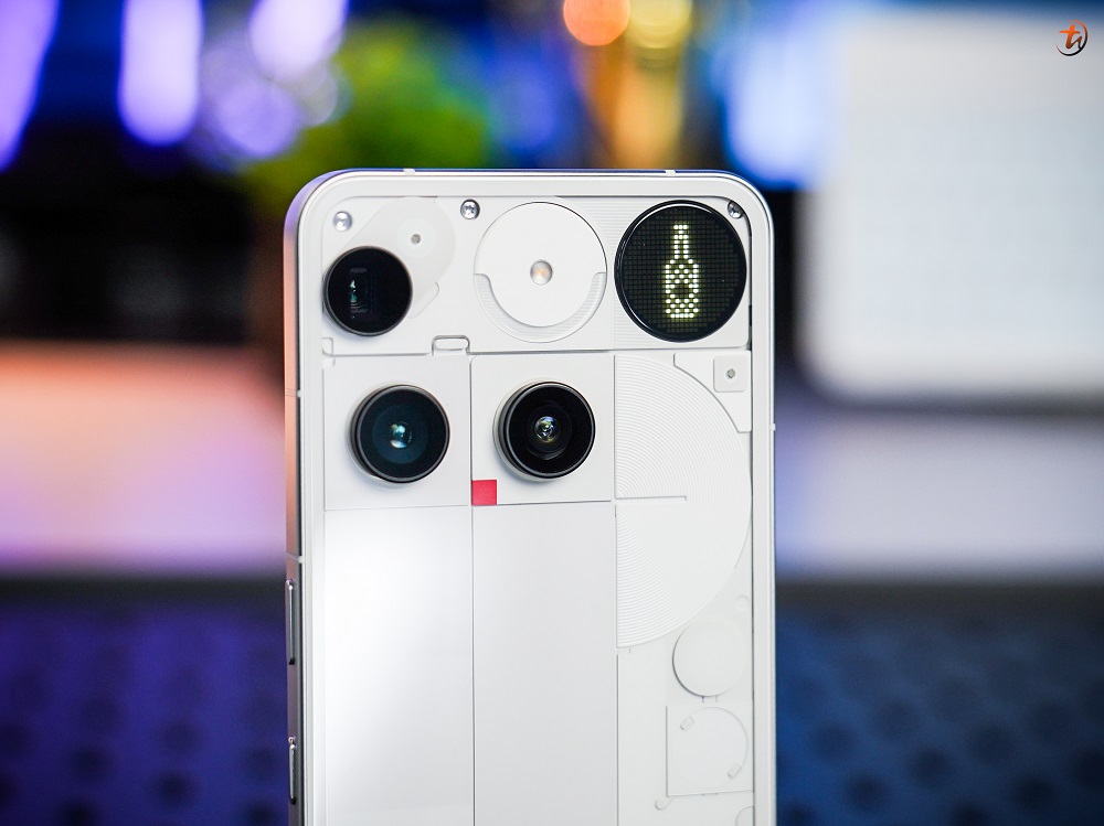 phone3_back.jpg