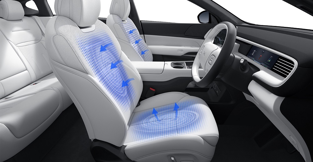 front_ventedseats.jpg