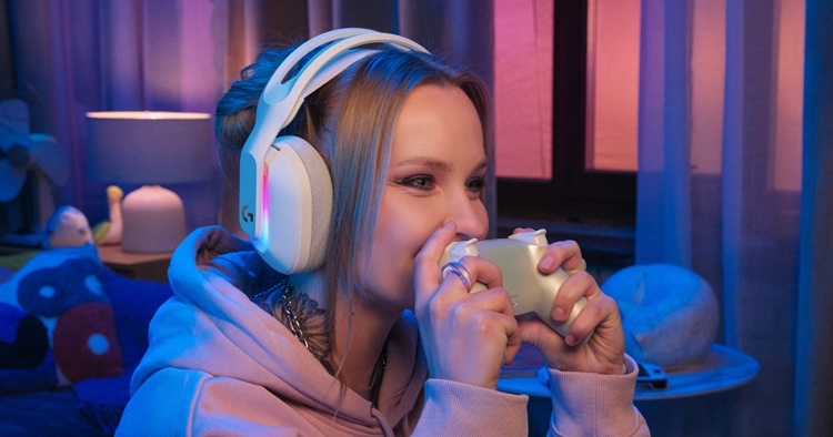 A20 X Off Whiteawerhwhg.jpg