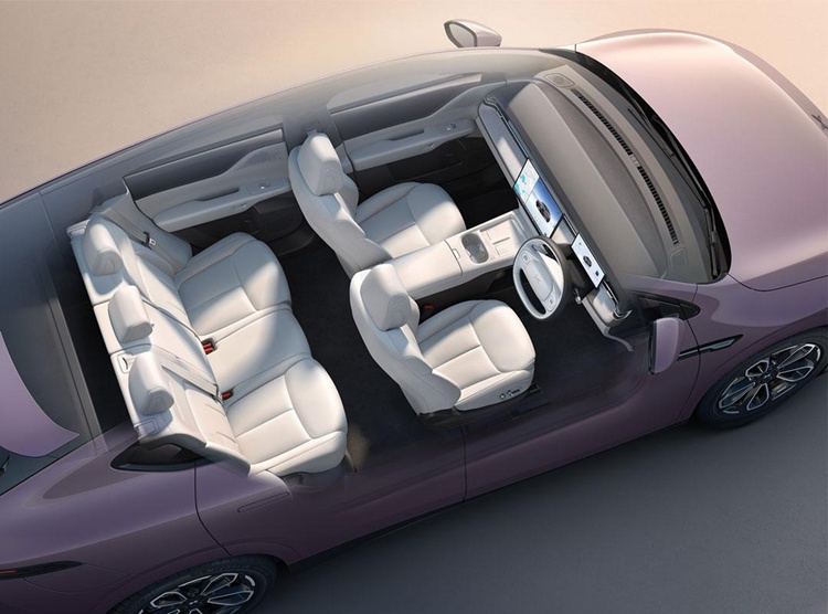G6_FL_Interior-TopView.jpg