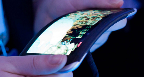 LG to release Flexible Screen Smartphone end of   2013