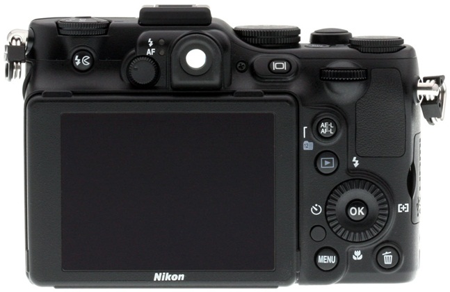 Nikon-Coolpix-P7100-1.jpg