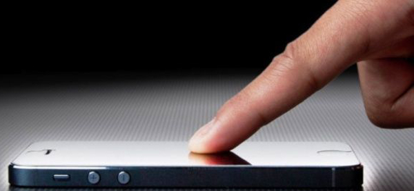Apple iOS 7 beta 4 confirms fingerprint scanner for iPhone 5S