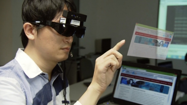 New VR i-Air Touch smartglasses goes beyond Google Glass