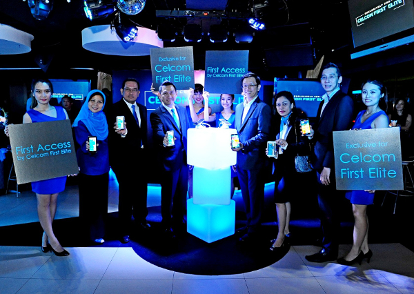 Celcom launching Samsung Galaxy S5 on 11 April 2014 from RM988