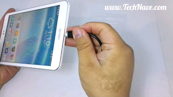 ASUS MeMO Pad 8 ME581CL tablet USB OTG demo video