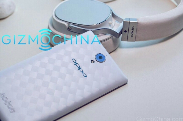 OPPO U3 officially announced, no 4x optical zoom
