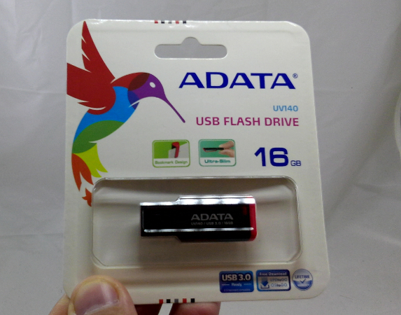 ADATA UV140 USB Flash Drive 16GB review - Clip-on USB 3.0 flash drive