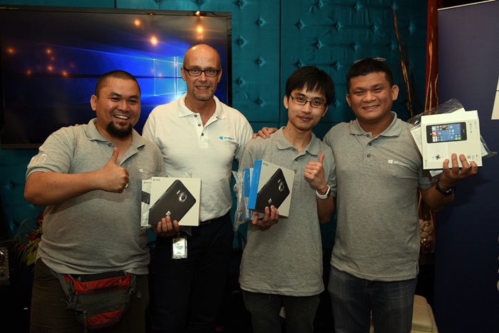 Team Grey winning the Windows 10 Media Treasure Hunt with Michal Golebiewski (2nd from L).JPG