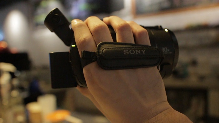Sony FDR-AXP55 Review - Feature-filled 4K Handycam with awesome zoom
