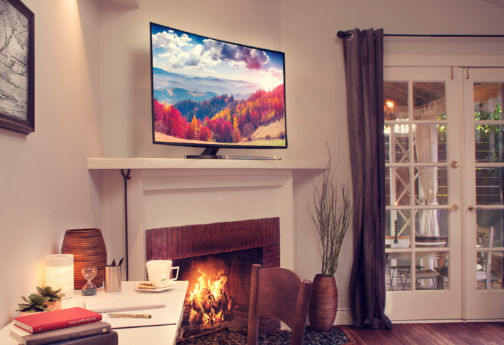 A new touch of style this Raya with Samsung SUHD TV