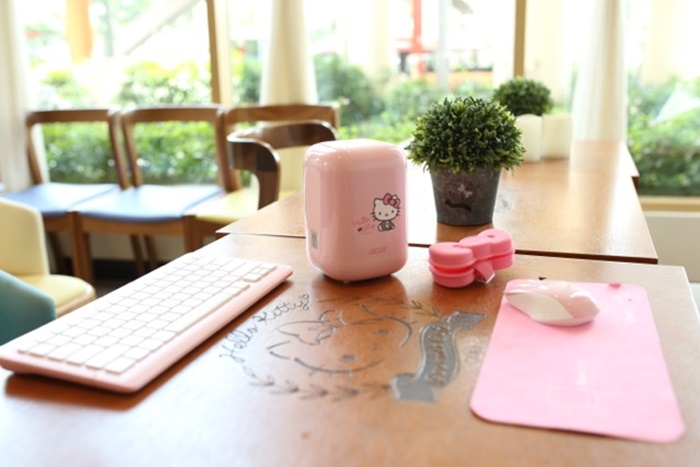 Second shipment of Acer Revo One Hello Kitty Edition now available in Malaysia for RM1499