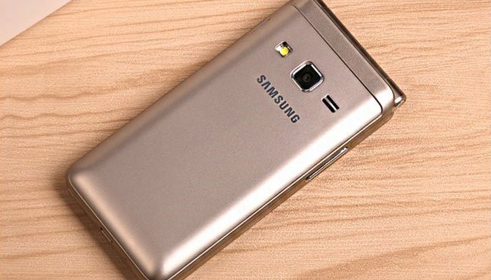 Rumours: More leaked photos of the Samsung Galaxy Folder
