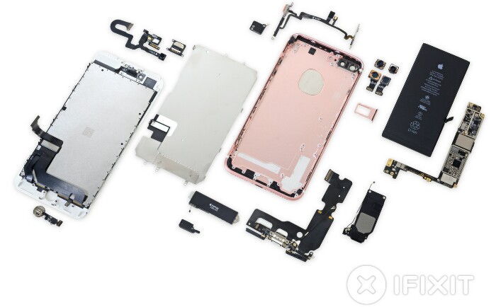 Apple iPhone 7 Plus teardown.jpg