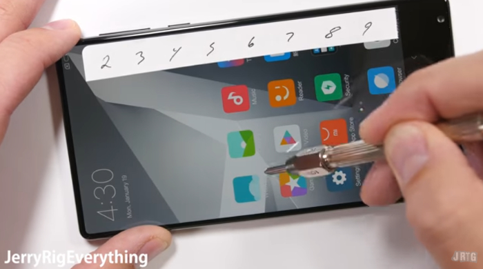 Xiaomi Mi Mix scratch test.jpg