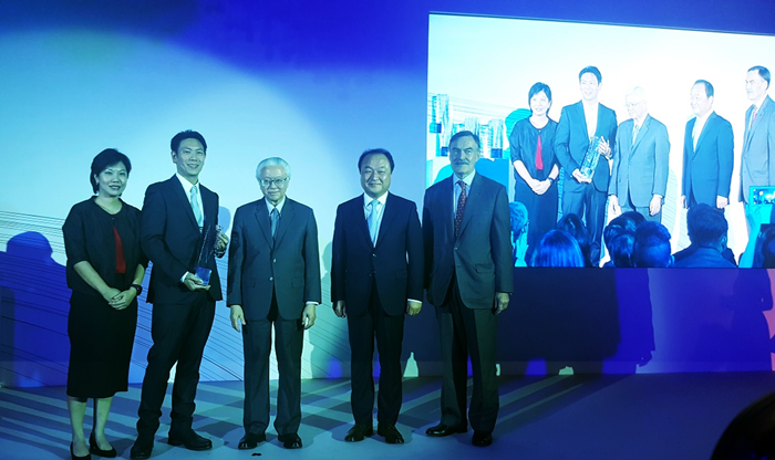 Samsung Electronics awarded ‘Design of the Year’ for the Samsung AddWash in Singapore
