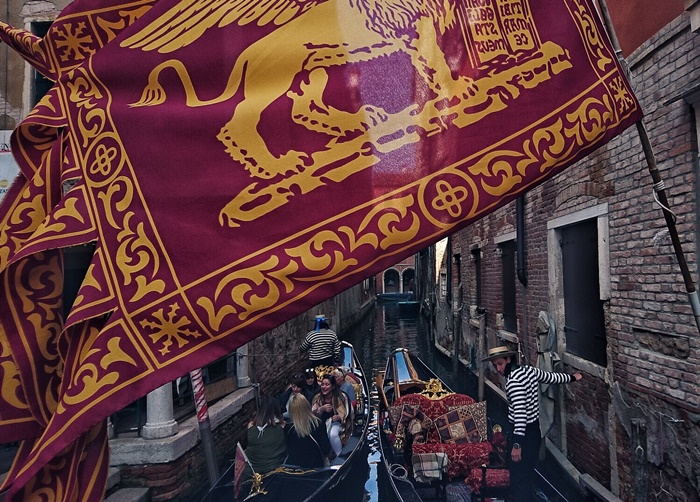 5. Taken with the Xperia XZ - Republic of Venice Flag in Venice, Italy.jpg