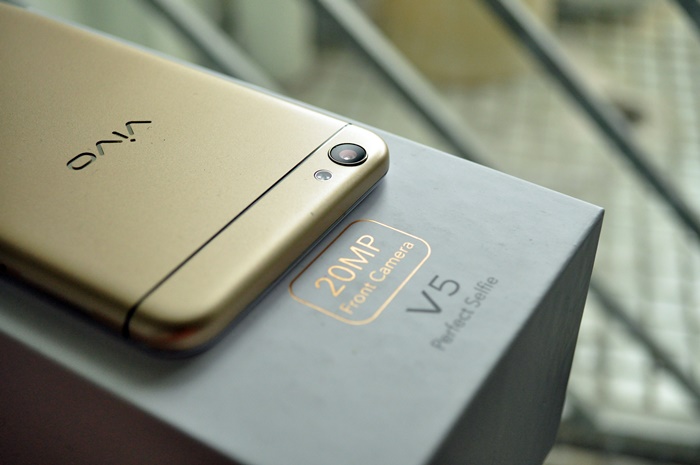 Vivo V5 review - The new king of selfie phone