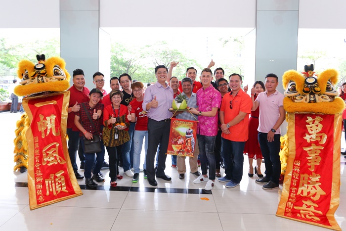 XOX MOBILE kick starts Chinese New Year with its business partners