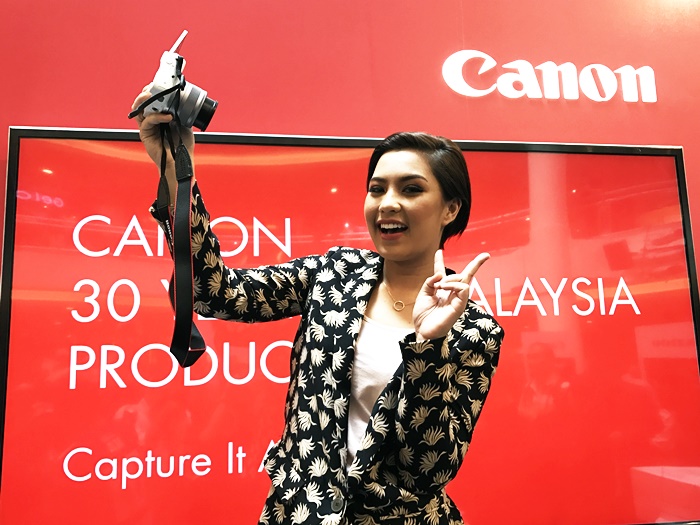 Canon Marketing Malaysia celebrates 30th Anniversary by having a week of product showcase in Mid Valley Megamall