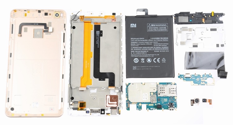 See how the Xiaomi Mi Max 2 gets tear down
