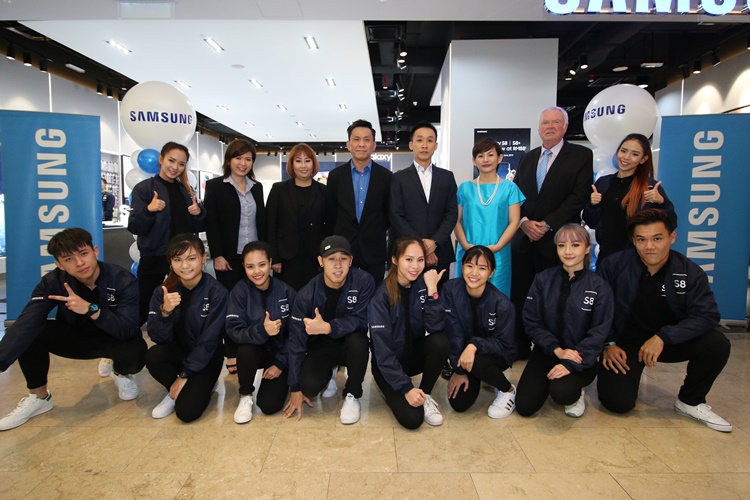 Samsung Experience Store relaunched at The Gardens Mall