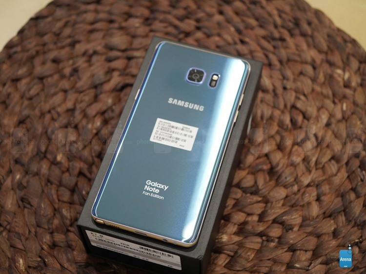 Samsung-Galaxy-Fan-Edition (7).jpg