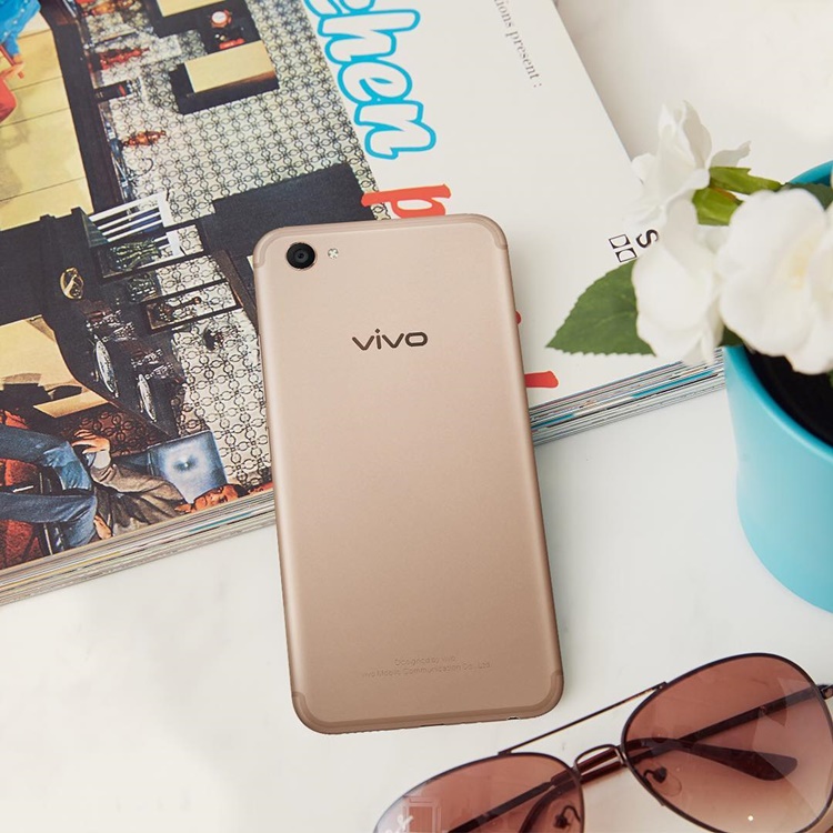 vivo V5Plus, the ideal selfie smartphone for every selfie lover