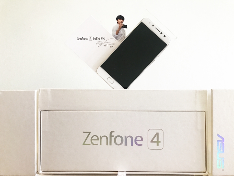 ASUS ZenFone 4 Selfie Pro unboxing and hands-on video