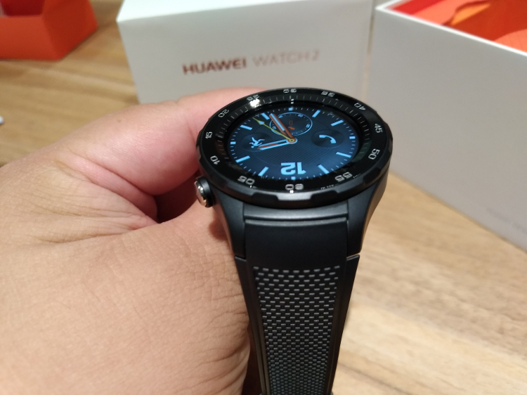 i tilfælde af skrubbe sne hvid Huawei Watch 2 review - Sportier standalone 4G LTE smartwatch with more  functions | TechNave