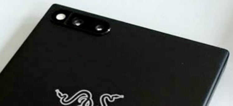 Leaked pics of Razer smartphone reveal a black slate with dual rear cameras?