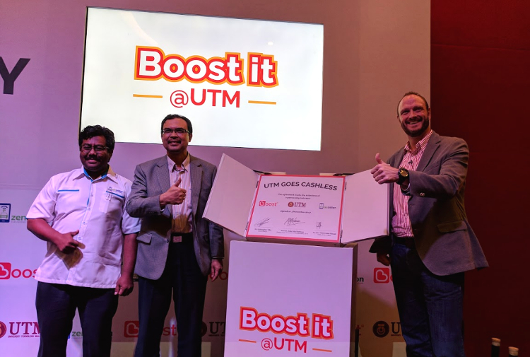 Boost and UTM collaborate to create Malaysia's first "Cashless Campus"