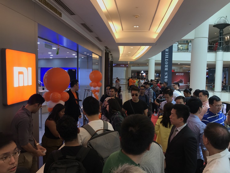 Mi Store Suria KLCC officially launched today + Xiaomi Mi Mix 2 & Redmi Note 5A Prime hands-on photos