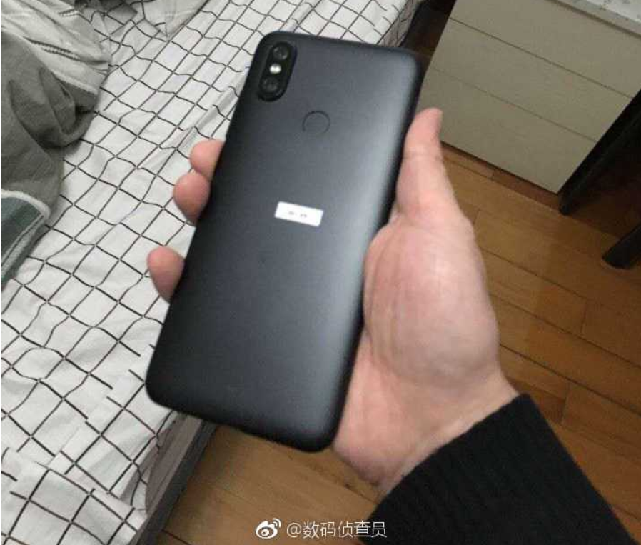 Xiaomi Mi 6X full body image leaked, could come with a new Surge S2 chipset